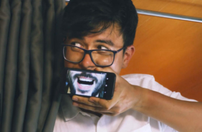 hostelworld mouth.jpg