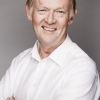 Stephen Woodford Colour - USE.jpg